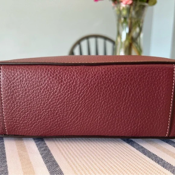 Coach Heritage Messenger Leather Crossbody Bag in Wine - Picture 6 of 12